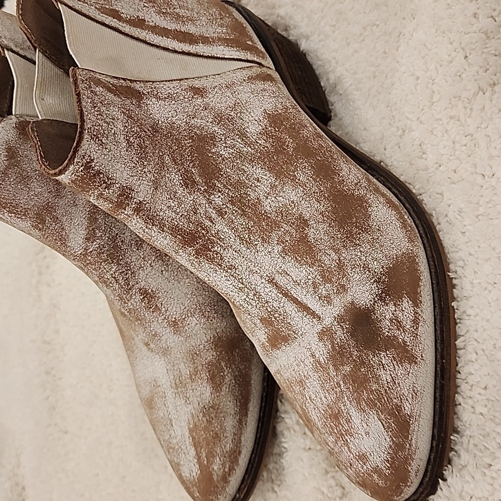 Diba Women's Ankle Boots - Cream and Brown Distressed Sz 6.5 - PRE-LOVED - Picture 5 of 5